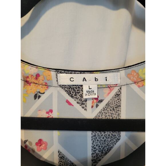 CAbi Large Grosgrain Ribbon Geometric Floral Print Sleeveless Blouse Career Art - Picture 4 of 8
